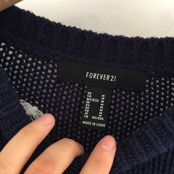 Forever 21 Pom Pom Sweater Sz M - Picture 5 of 8